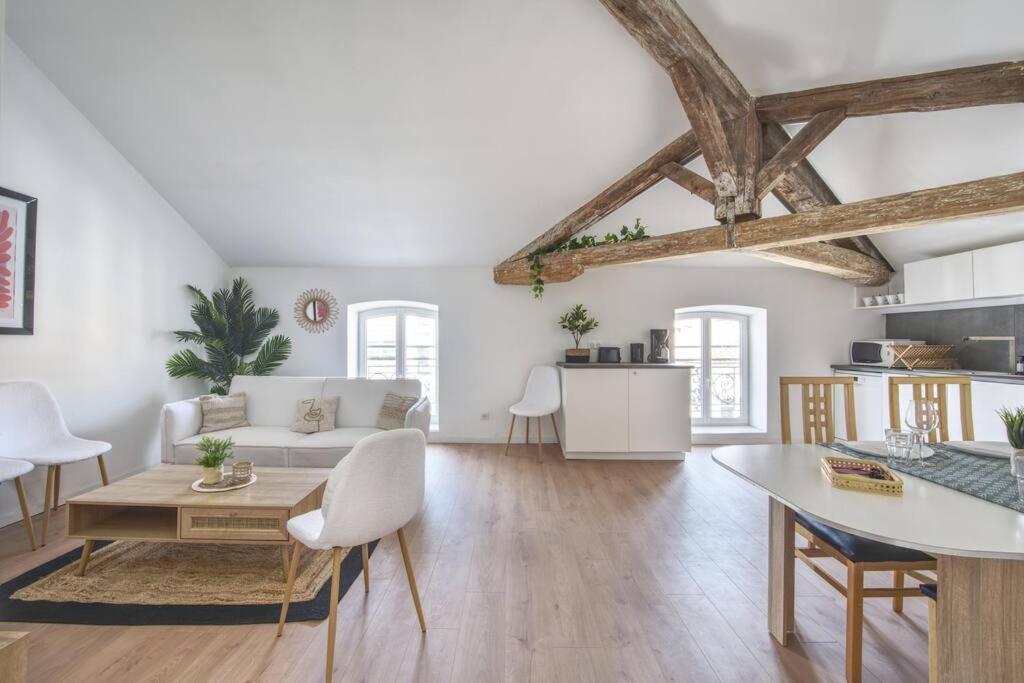 Superbe Appartement, Hypercentre, 4Chambres. Béziers Extérieur photo